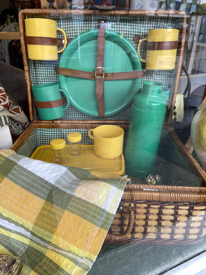 Retro picnic basket